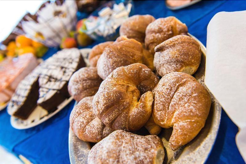 Hotel Ervill Rimini Zewnętrze zdjęcie